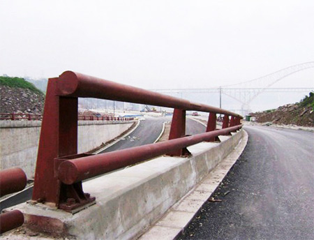 高速公路防撞栏杆