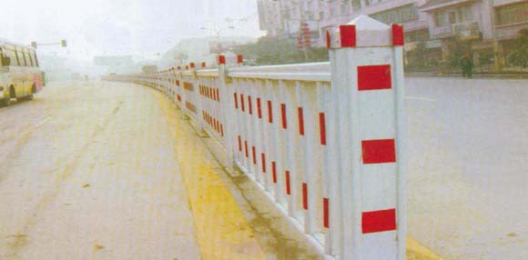 PVC道路塑钢护栏